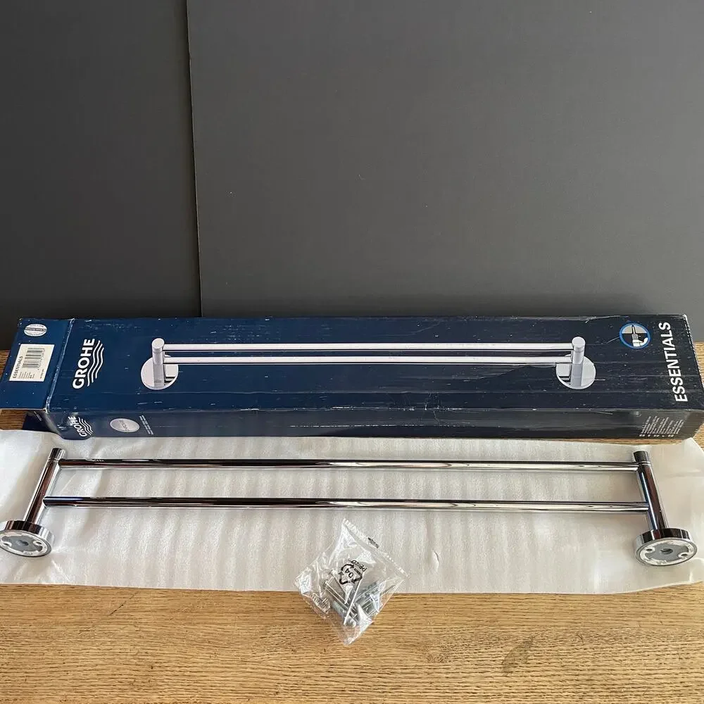 NEW Open Box Grohe Essentials Starlight Double Towel Rail Chrome 600mm